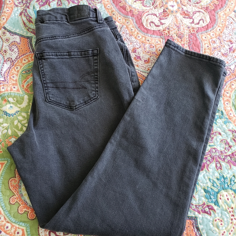 American Eagle Curvy Mom Jean